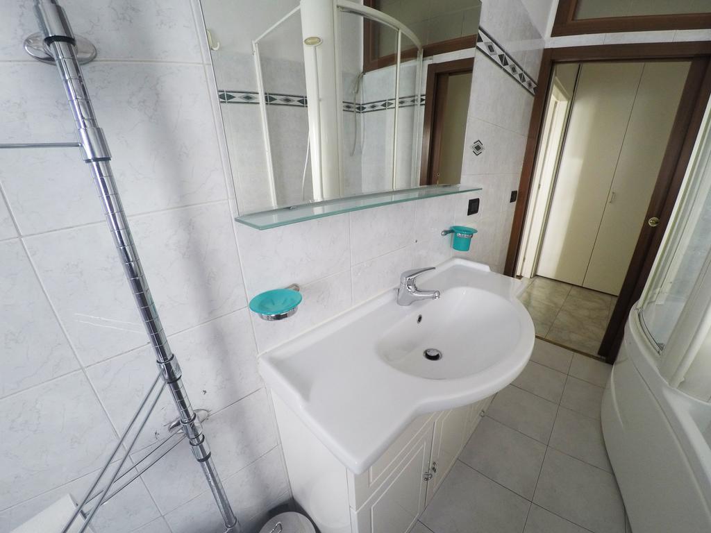 Casa Bella Fair Apartment Bologna Ngoại thất bức ảnh